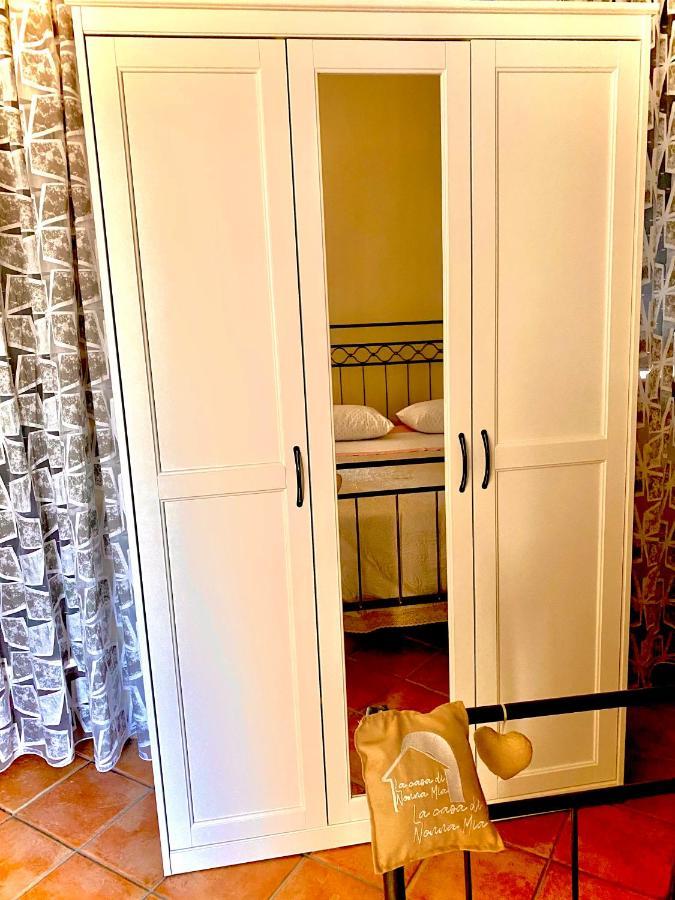 Casa Di Nonna Mia Bed and Breakfast Napels Buitenkant foto